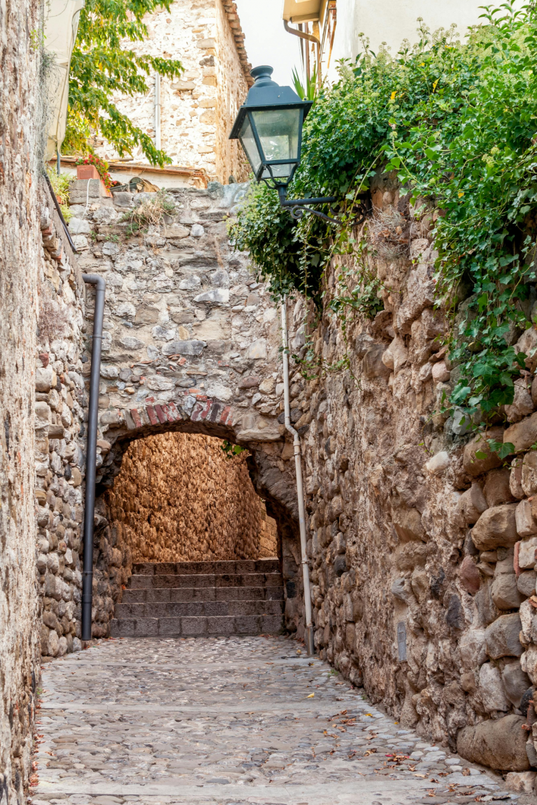Centro Besalu